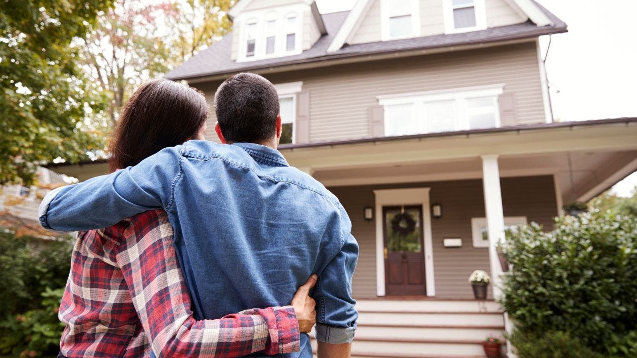 Read more about the article Housing affordability barriers block home buyers from the American Dream