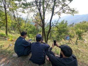 Read more about the article ‘Collapsed’: Roadblocks, internet blackout leave Pakistani Kashmir in limbo
