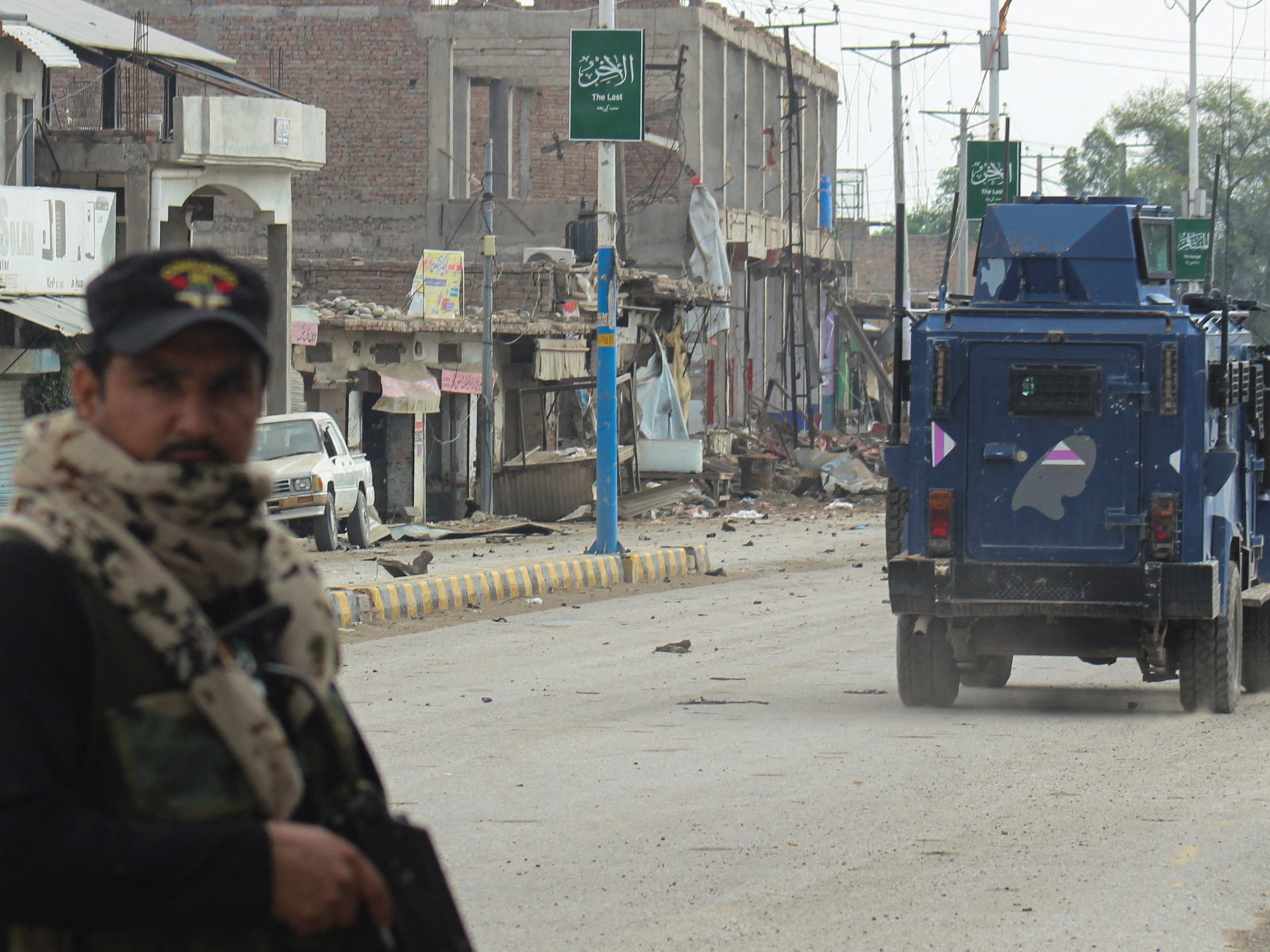 Read more about the article Car bomb attack kills 27 in northwest Pakistan