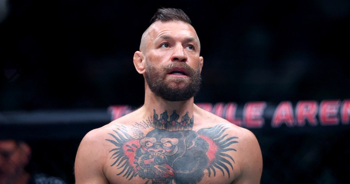 Read more about the article Conor McGregor calls for third UFC fight against Max Holloway in 2027
