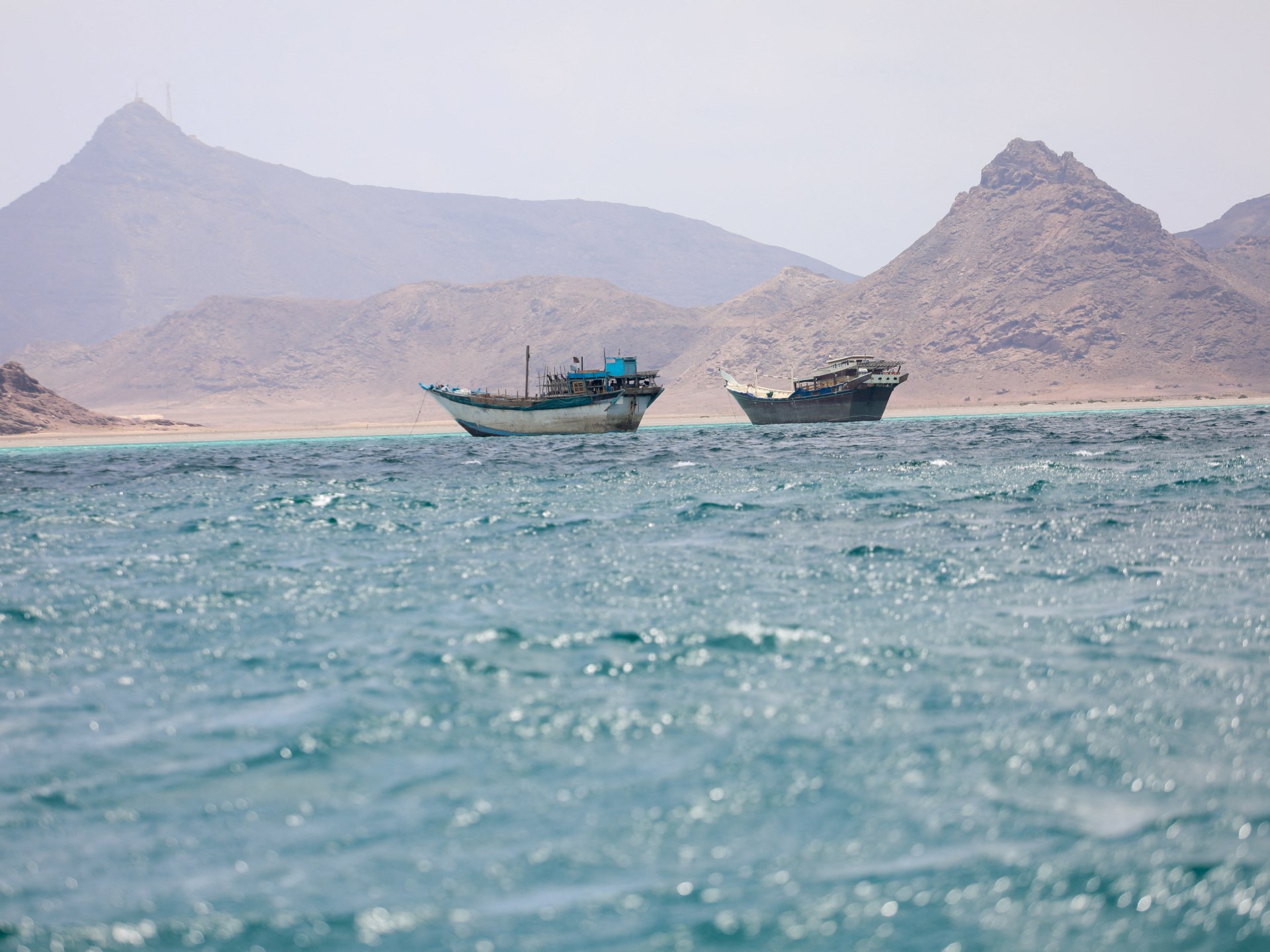 Read more about the article As oil soars, experts watch Red Sea tankers for clarity on Houthi blockade