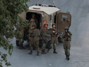 Read more about the article Eleven Palestinians, including children, injured in Israel’s Nablus raids