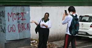 Read more about the article India’s ‘cockroach’ protest movement halts marches after police violence