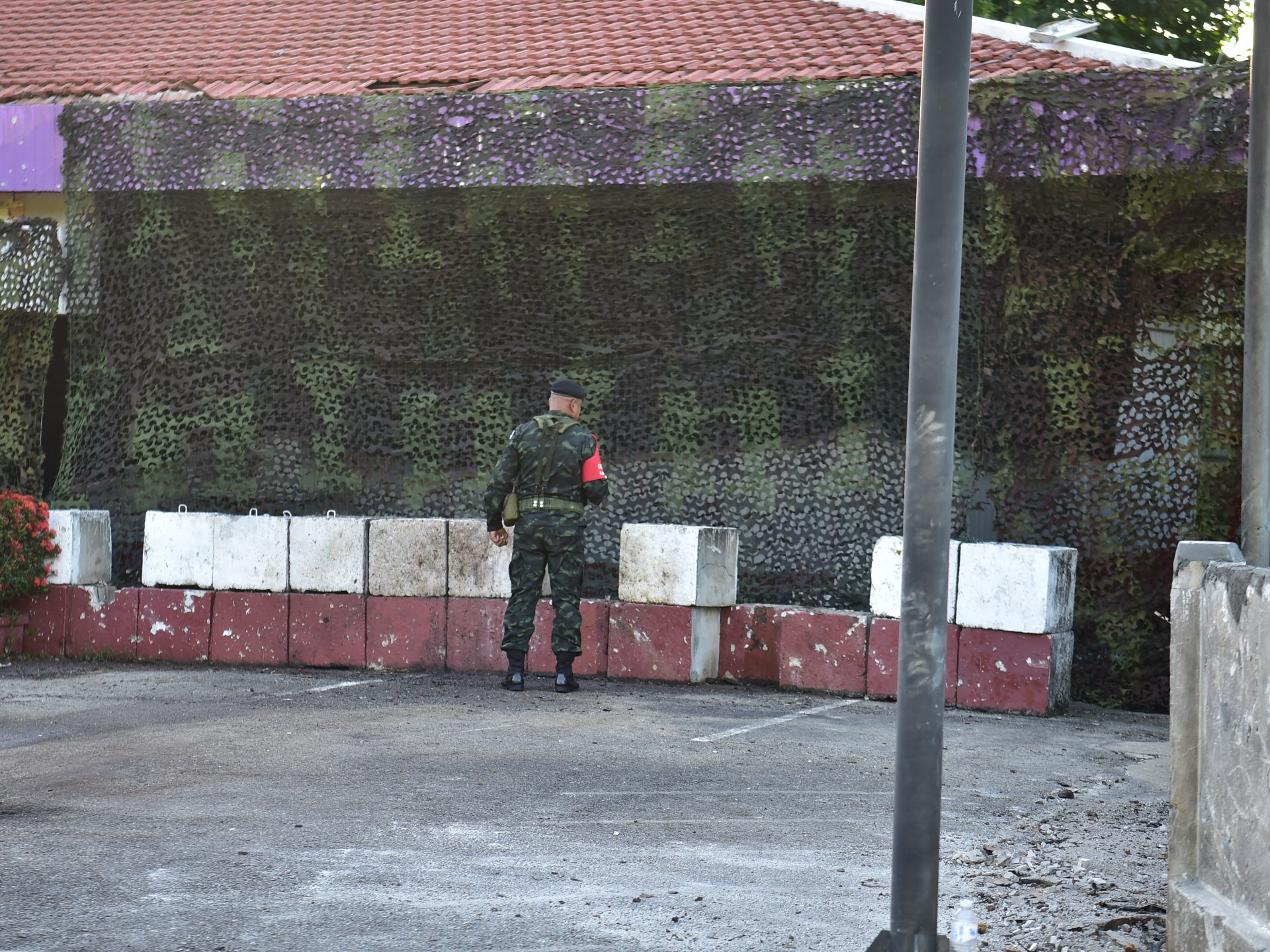You are currently viewing Five soldiers killed in southern Thailand checkpoint attack