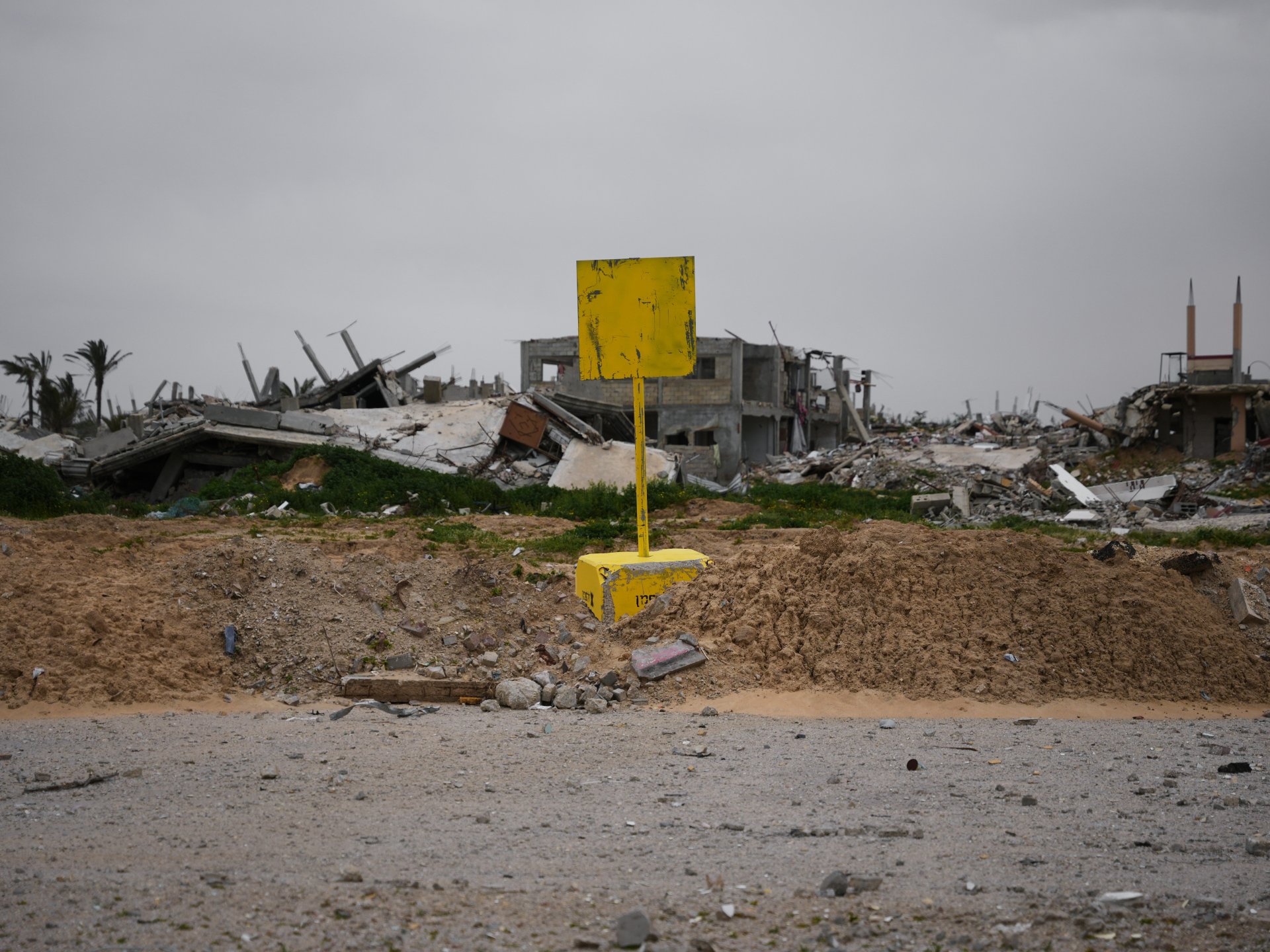You are currently viewing ‘Creeping death’: Israel weaponises ‘Yellow Line’ to annex Gaza