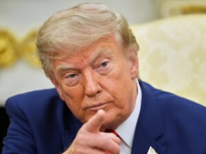 Read more about the article Trump cuts WHO off from Gavi vaccine alliance funding