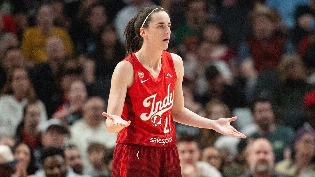 Read more about the article USA Today writer says Caitlin Clark puts Black and queer WNBA players ‘in danger’ by flopping