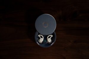 Read more about the article Ozlo’s Sleepbuds 2 build on Bose’s sleep earbud legacy