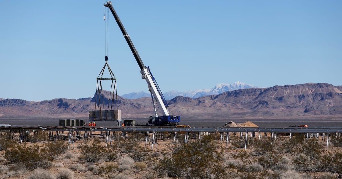 You are currently viewing The US clean energy boom will continue to 2030. Then…