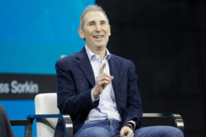 Read more about the article Investors love AI, as long as you’re a cloud host