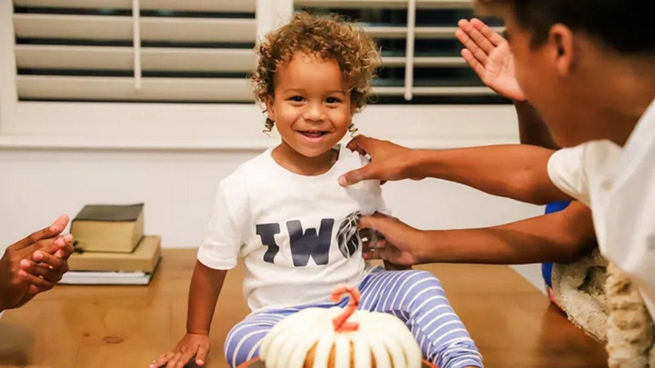 You are currently viewing Former BYU football player Curtis Brown’s son dies in pool drowning