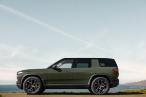 Read more about the article Rivian sues the US government for ‘full refund’ of Trump tariffs