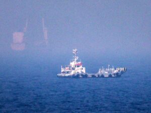 Read more about the article How shipping insurance rates are rising, as Hormuz, Bab al-Mandeb shut down