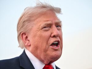 Read more about the article Trump vows Iran will ‘pay’ for killing US soldiers