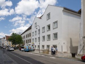 Read more about the article Austria turns Adolf Hitler’s birthplace into police station