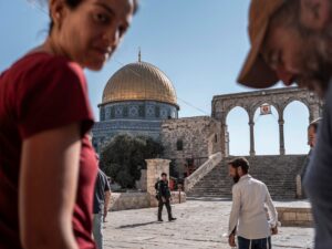Read more about the article Arab and Muslim countries condemn Israeli storming of Al-Aqsa Mosque
