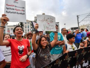 Read more about the article Tunisians mark fifth year of emergency rule with calls for Saied to go