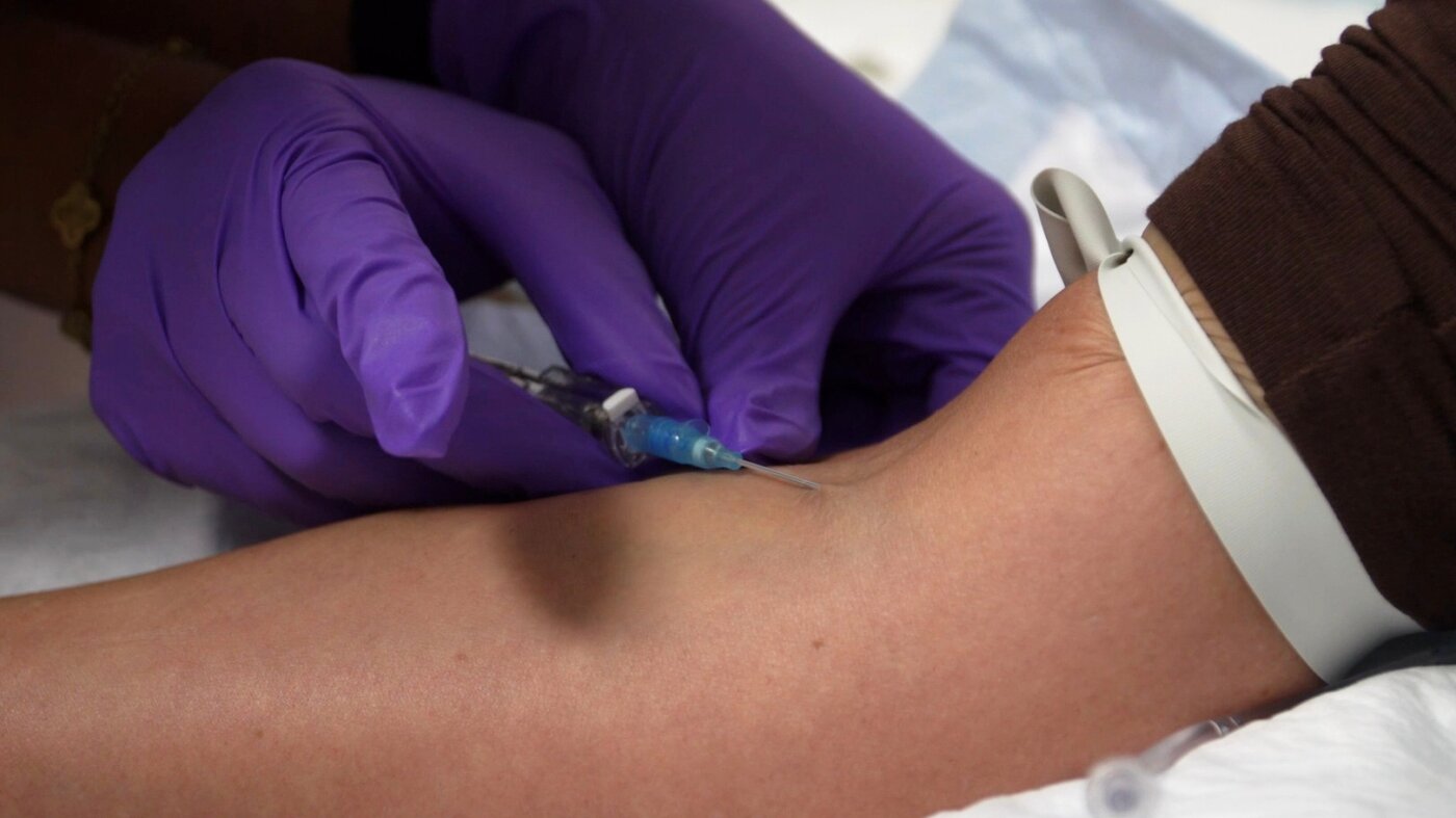 Read more about the article FDA panel to consider easing restrictions on peptide production : NPR