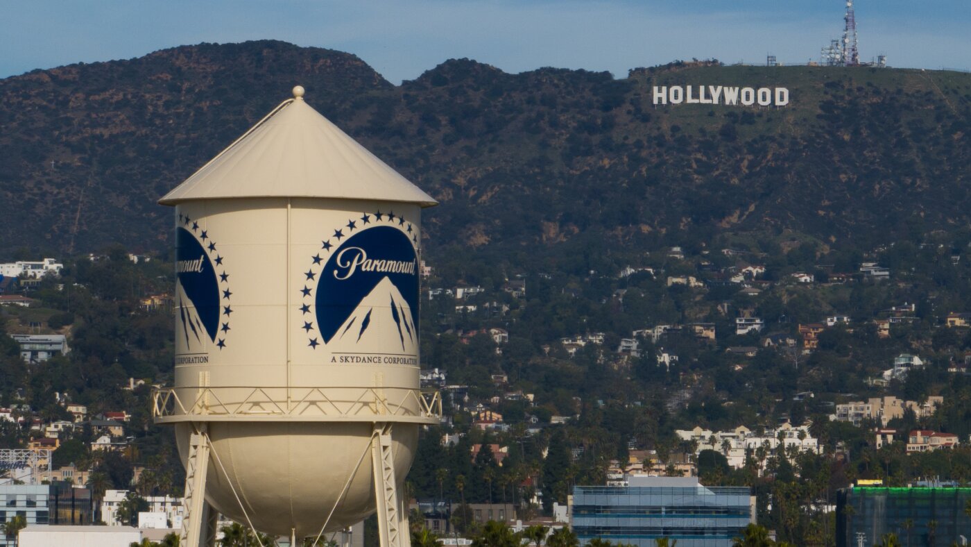Read more about the article Paramount says its Warner Bros. Discovery acquisition is on hold : NPR
