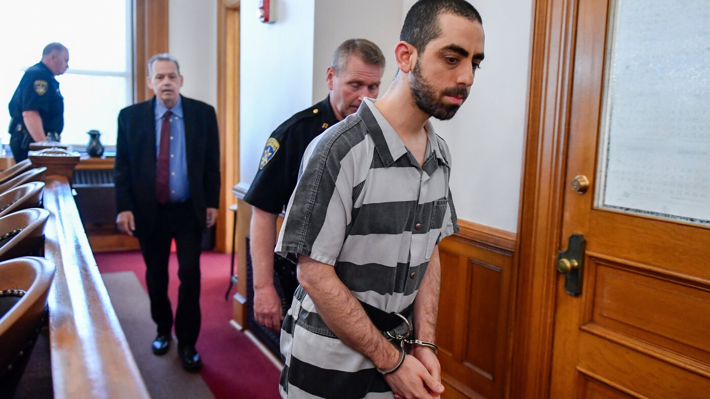 Read more about the article Man convicted over the 2022 stabbing of Salman Rushdie : NPR