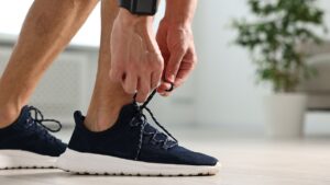 Read more about the article Expert-recommended shoes to help with plantar fasciitis, starting at $75