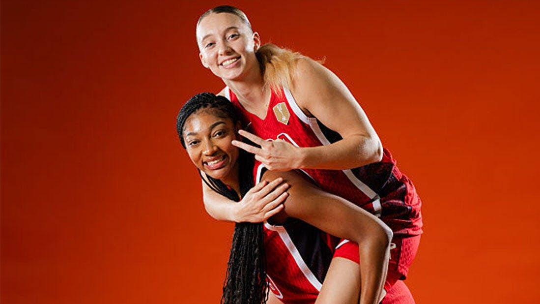 You are currently viewing WNBA fans call out glaring double standard after Angel Reese’s clueless response to Paige Bueckers bet
