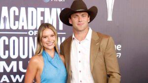 Read more about the article Raiders tight end Brock Bowers makes sure his NFL Draft star girlfriend heads into the season with a ring