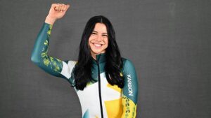 Read more about the article Hot bobsledder Desi Johnson gets in touch with nature, ‘Shark Lady’ breaks world record & woke brewery busted