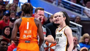 Read more about the article Caitlin Clark picks up 7th technical foul, nears one-game ban