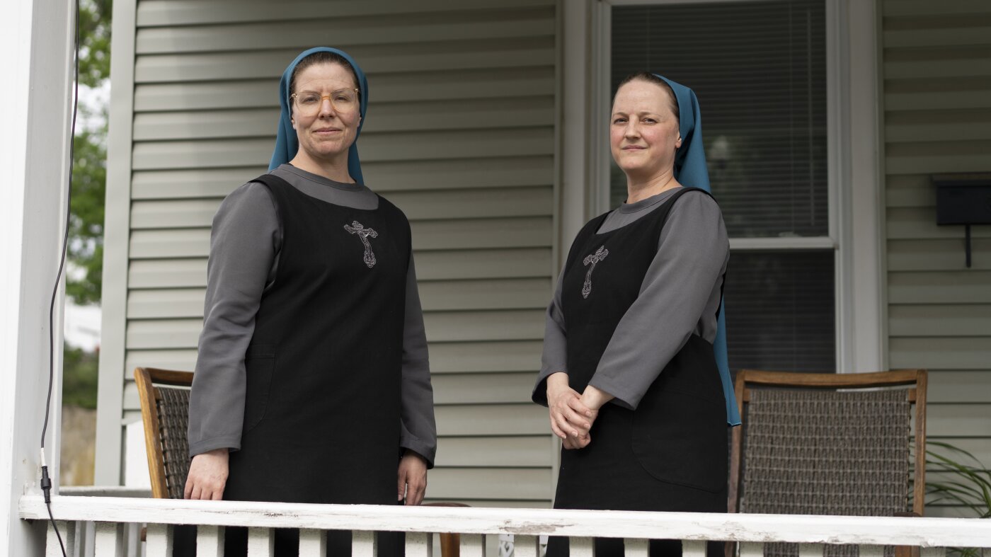 Read more about the article Catholics sisters start new religious order to help abuse victims : NPR