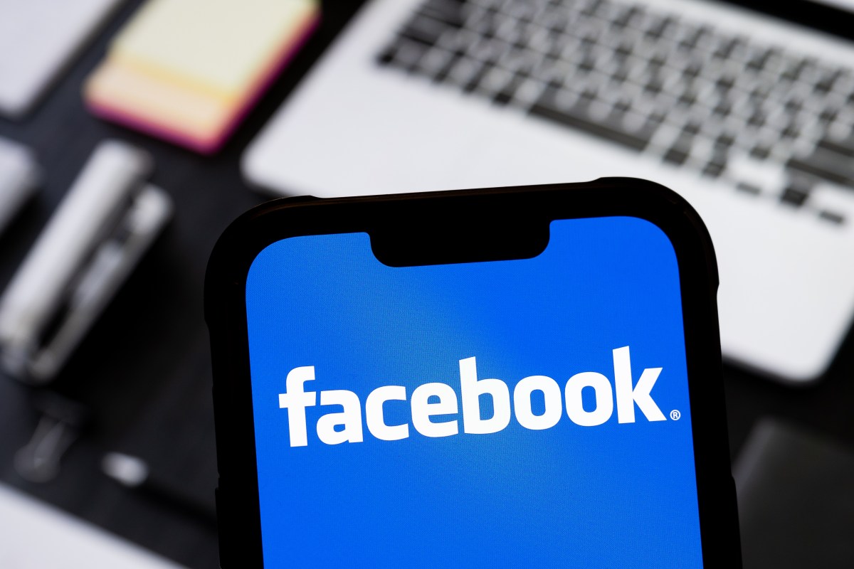 You are currently viewing Facebook launches a dedicated Marketplace app for sellers, adds a free verification system