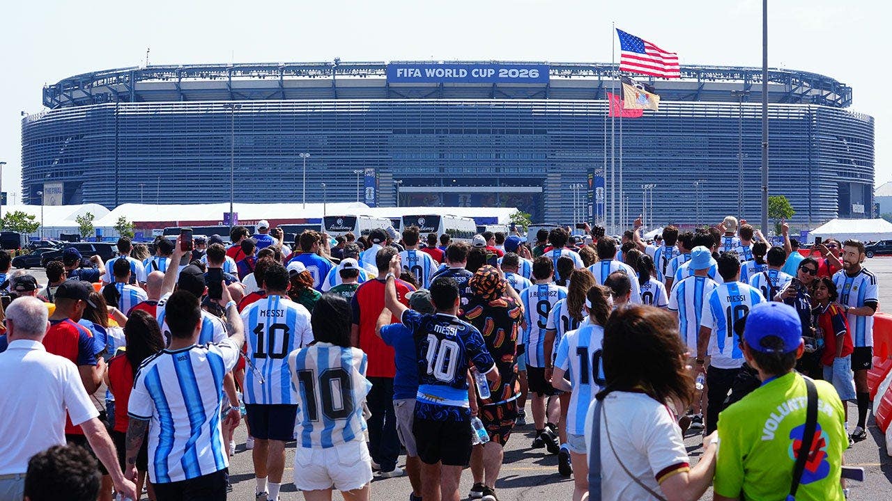 You are currently viewing CDC ran disease surveillance and outbreak monitoring at FIFA World Cup