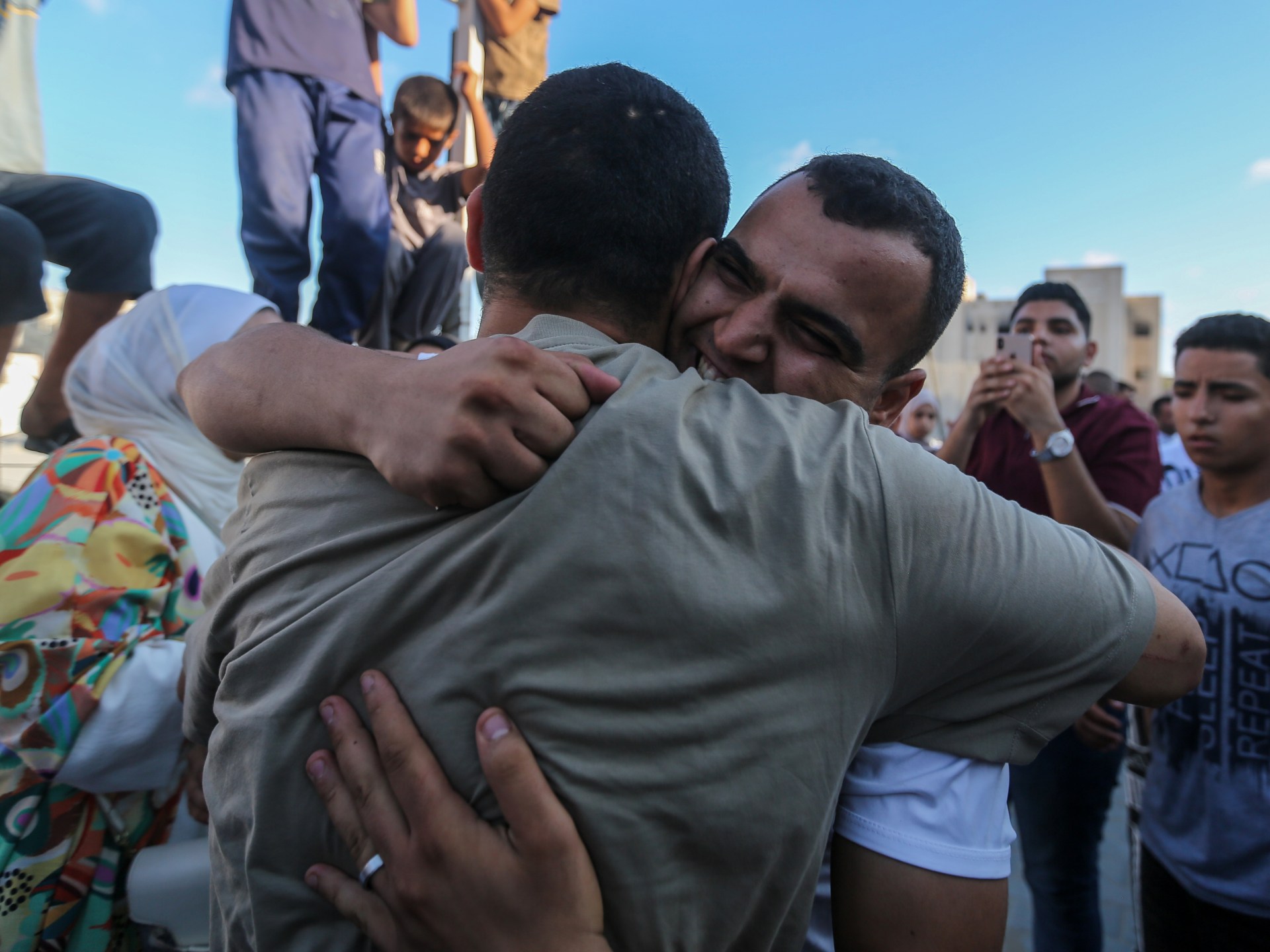 You are currently viewing Sixty Palestinians detained by Israel return to Gaza, describe abuses