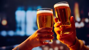 Read more about the article USF student designs safety jewelry to detect when a drink has been spiked