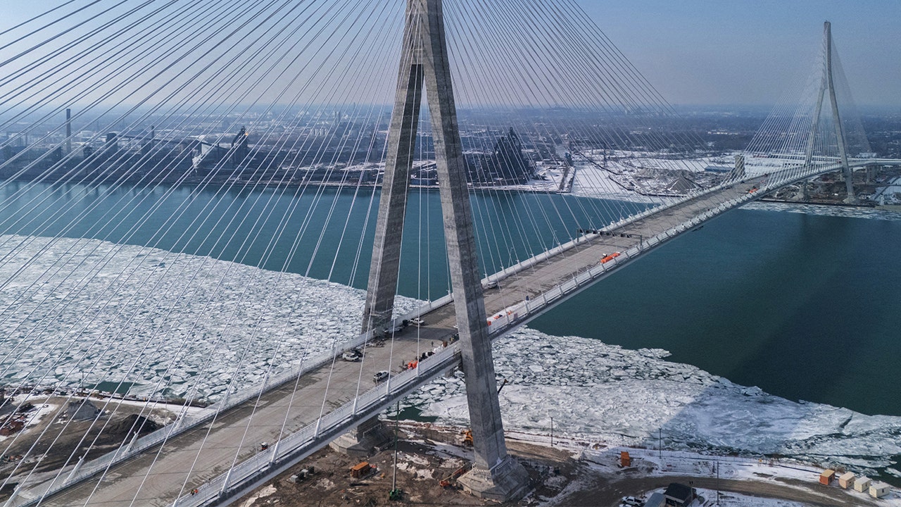 Read more about the article Canada cancels Gordie Howe bridge celebration after Trump tariff threat