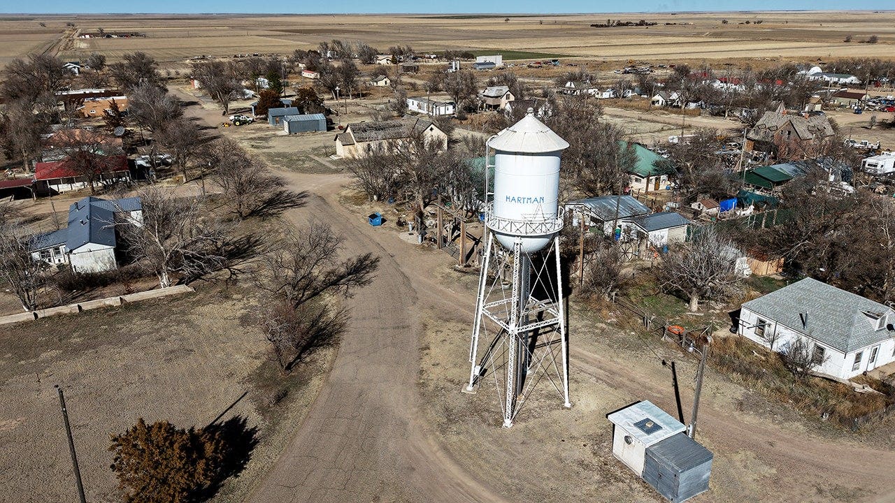 You are currently viewing Hartman, Colorado, declared abandoned after officials quit, water deteriorates