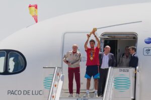 Read more about the article Spain team arrives home after winning the World Cup | Newsfeed
