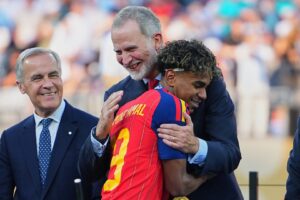 Read more about the article King of Spain celebrates World Cup winners in Madrid | Newsfeed