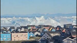 Read more about the article Massive iceberg capsizes off the coast of Greenland | Climate Crisis