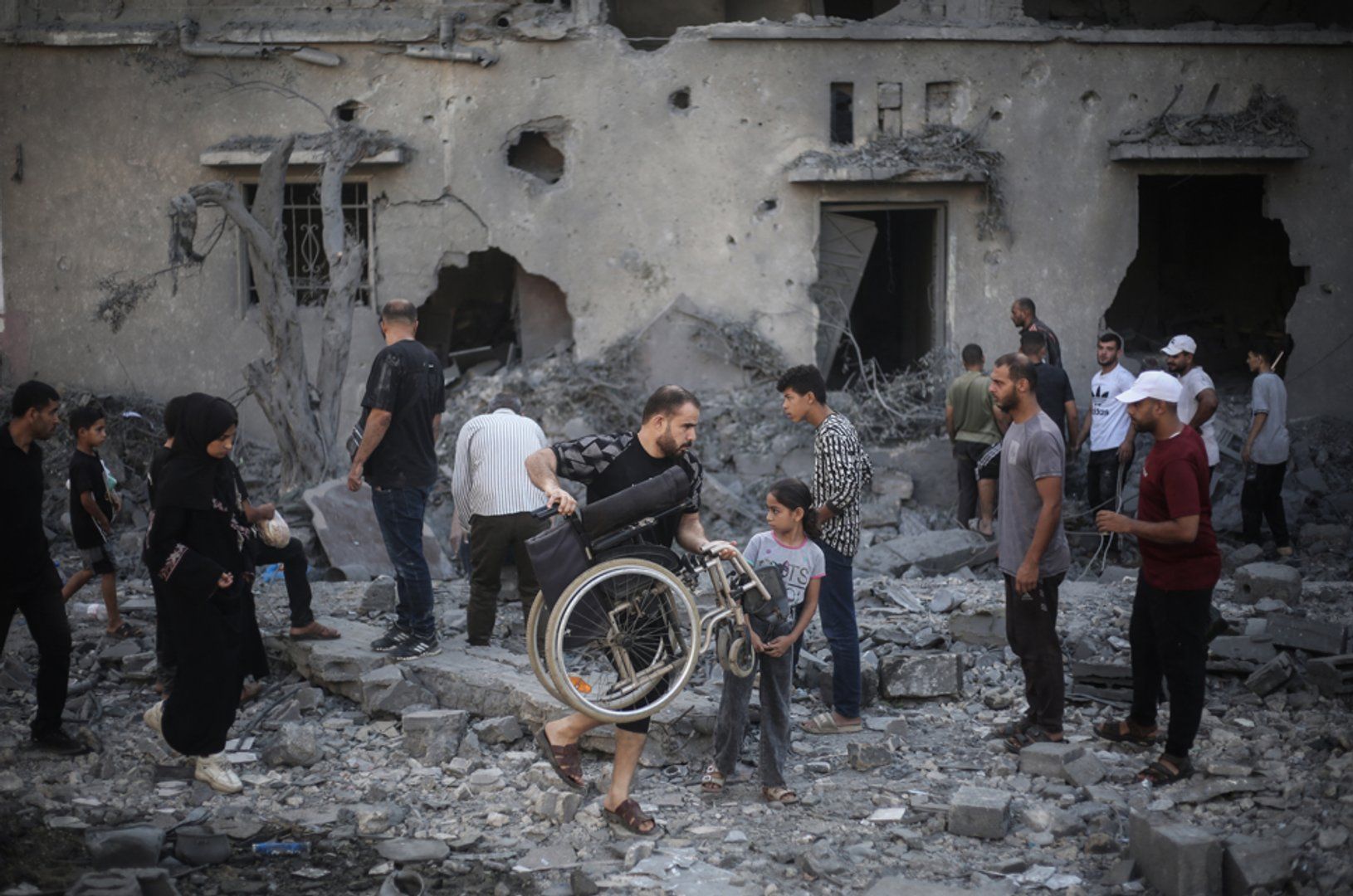 You are currently viewing Palestinians in Gaza react to latest ceasefire deal | Gaza