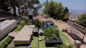 Read more about the article Israeli settlers vandalise Palestinian cemetery in West Bank | Newsfeed