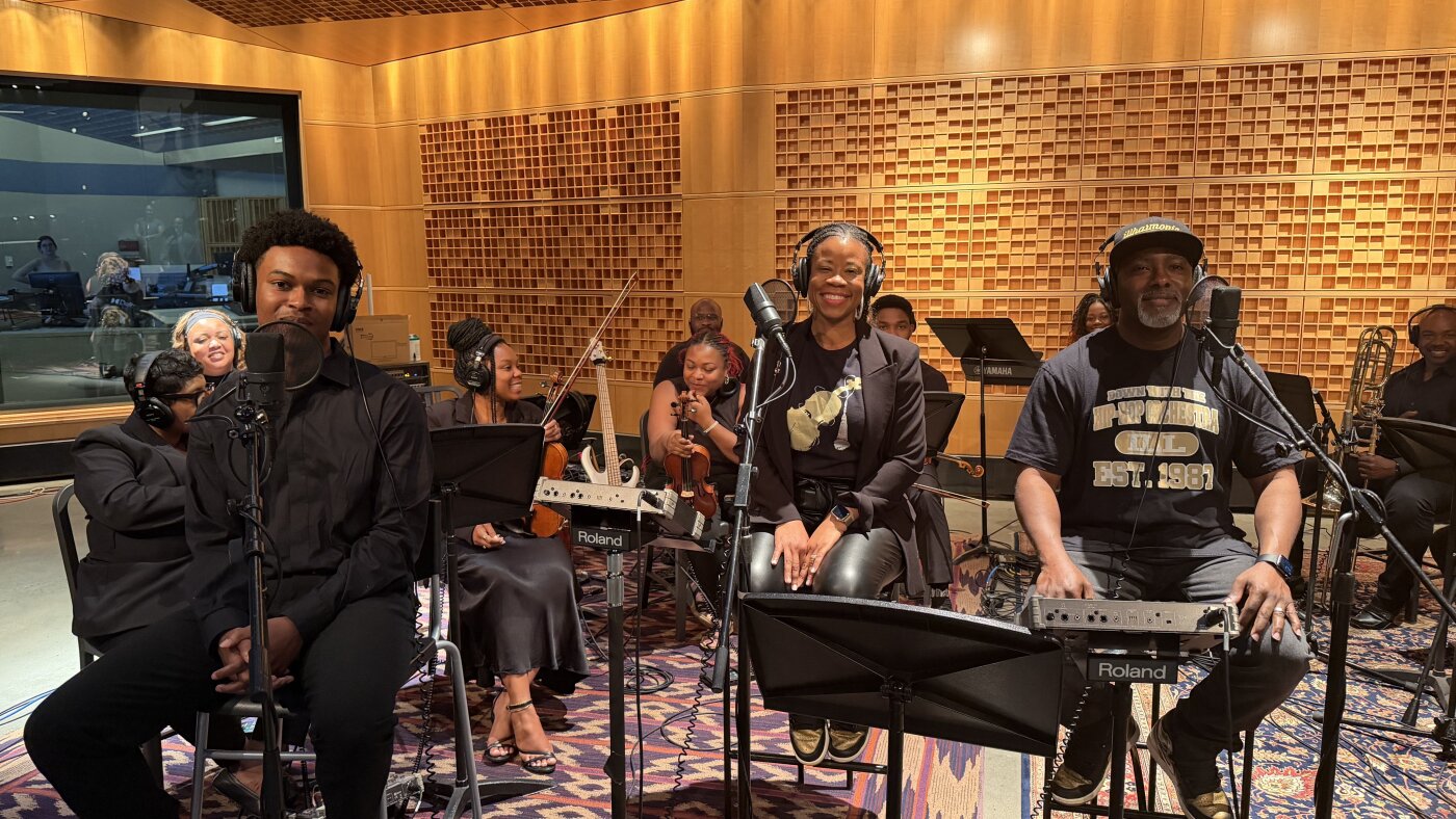 You are currently viewing The Illharmonic’s mix of hip-hop and classical builds community : NPR