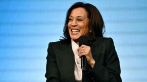 Read more about the article Former VP Kamala Harris endorses Troy Jackson in Maine US Senate race