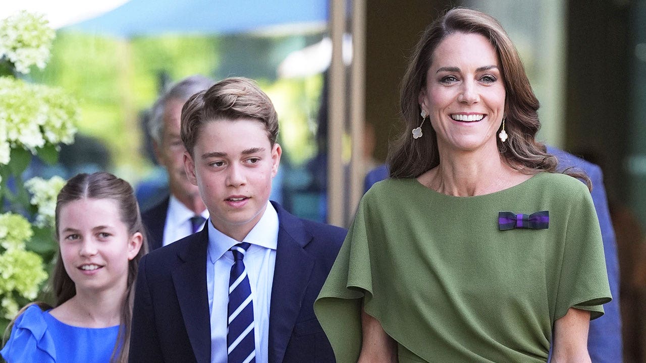 You are currently viewing Kate Middleton called the ‘monarchy’s greatest asset’ by royal experts
