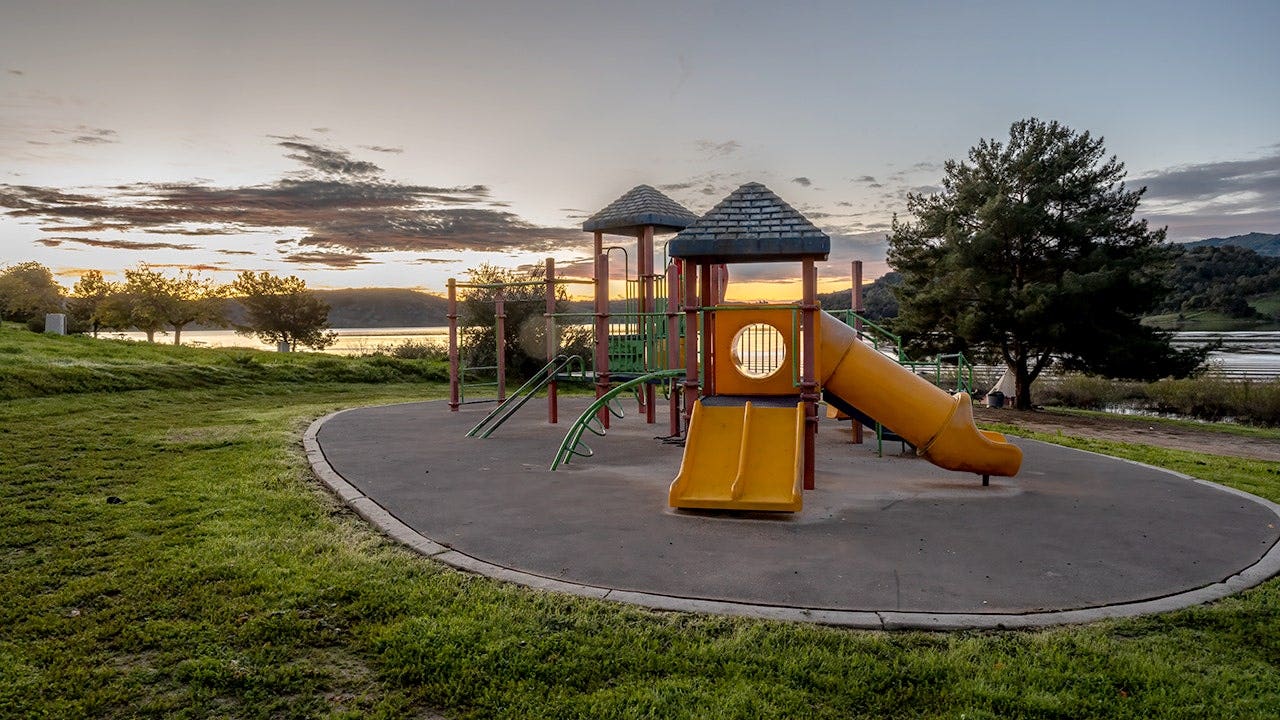 You are currently viewing MARTHA MAcCALLUM, KELLY McKENNA: America’s children need recess now more than ever