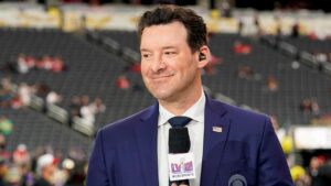 Read more about the article Tony Romo’s future with CBS is officially in question ahead of 2028 Super Bowl
