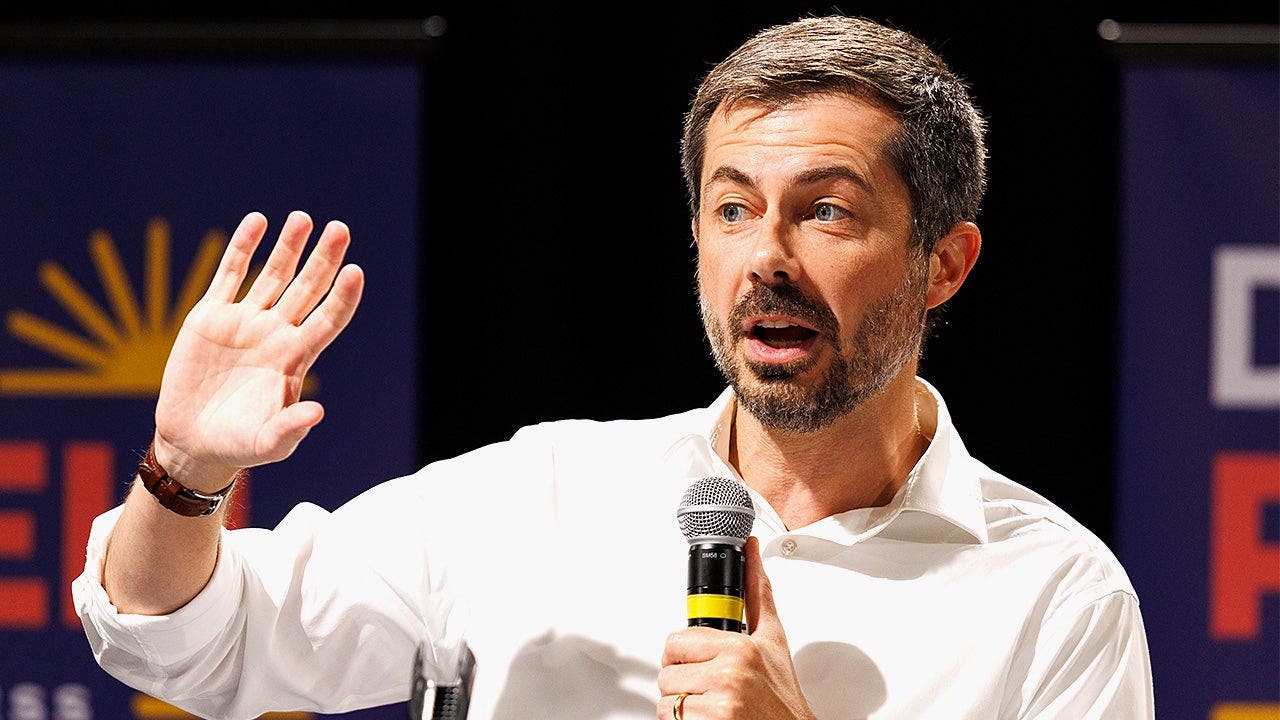 You are currently viewing Pete Buttigieg sidesteps questions about the far-left DSA agenda