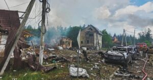 Read more about the article At least 11 killed in Ukraine as Moscow and Kyiv continue to trade attacks