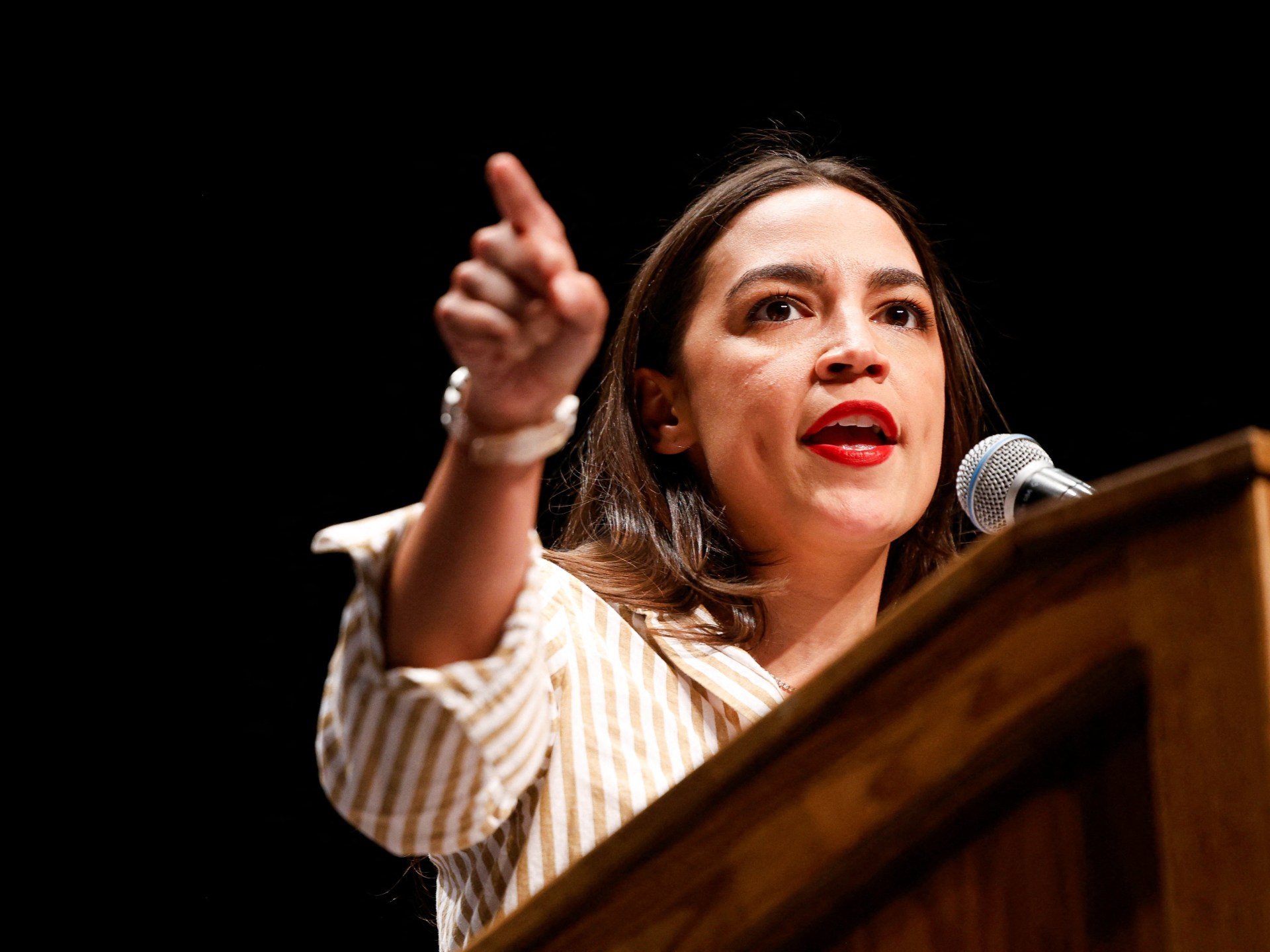 You are currently viewing New poll shows confusion over Democratic Socialists of America ideals
