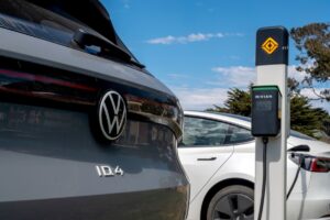 Read more about the article Volkswagen engineers charged with insider trading tied to Rivian joint venture